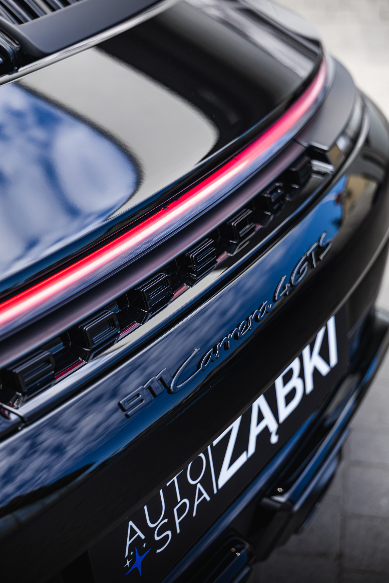 Porsche Carrera 4 GTS – zdjęcie 4